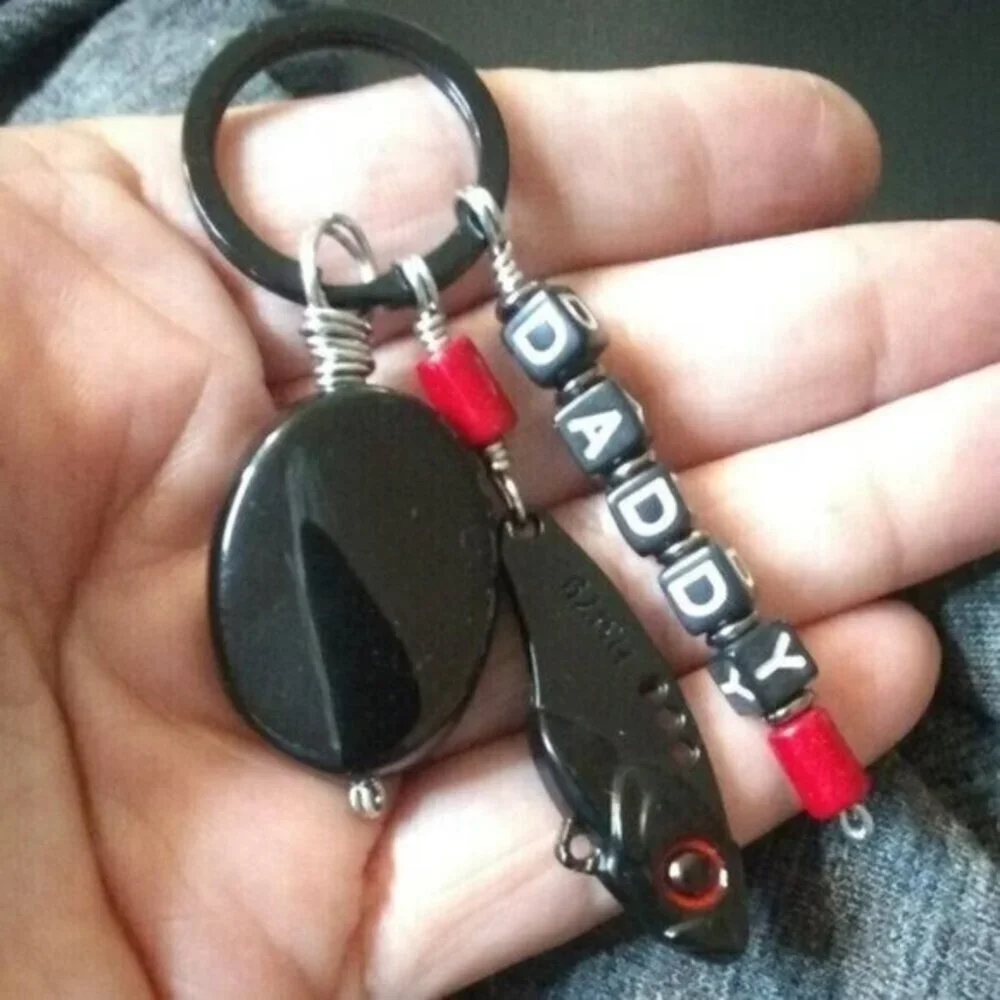 DADDY! Personalized Fishing Lure Key Chain - Black Onyx + Black Fish Key Ring